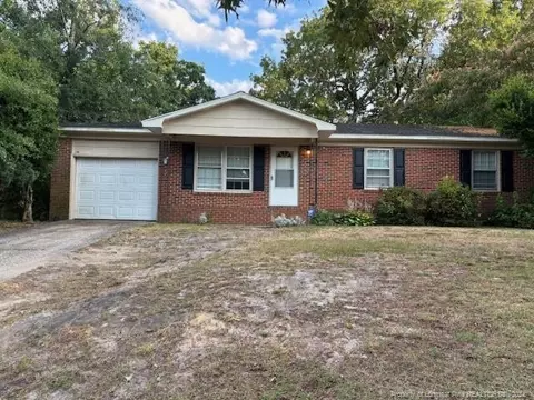 835 Muskegon Ave, Fayetteville, NC 28311
