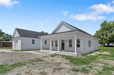 104 First St, Stedman, NC 28391 photo 2