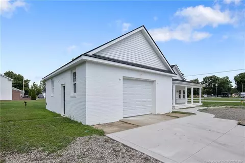 104 First St, Stedman, NC 28391 photo 4