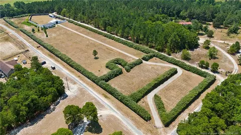 740 Brookgreen Ln, Cameron, NC 28326