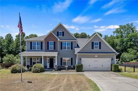 220 Wheatfield Ct, Raeford, NC 28376