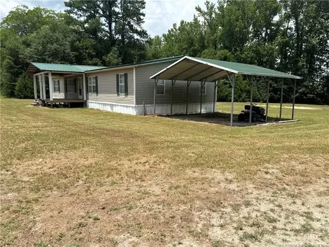 124 Tammy Rd, Lumberton, NC 28358
