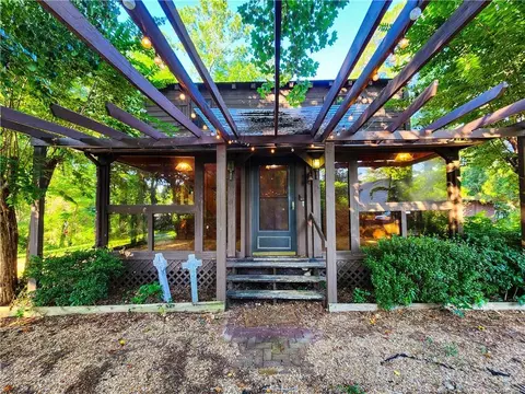 4948 Lattimore St, Hope Mills, NC 28348