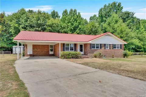 717 Curtis Cir, Spring Lake, NC 28390