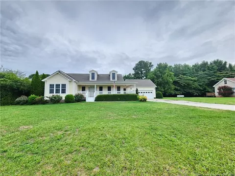 47 Terrell Ln, Clinton, NC 28328
