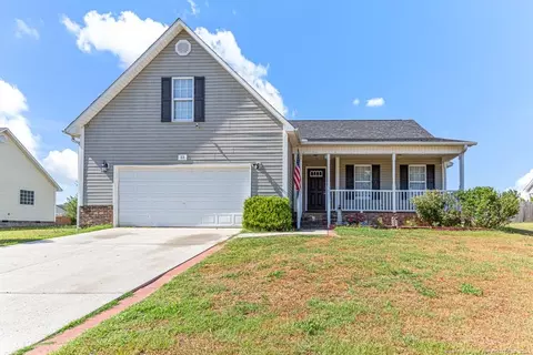 77 Shelby St, Spring Lake, NC 28390