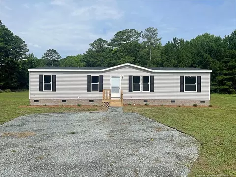 3905 Mckethan St, Wade, NC 28395
