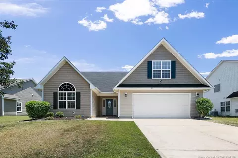 183 Saint George Dr, Raeford, NC 28376