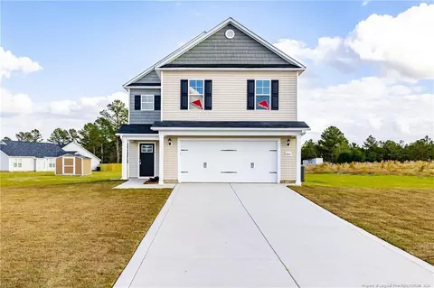 4041 Racking Horse Rd, Hope Mills, NC 28348