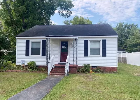 1016 E 8 St, Lumberton, NC 28358