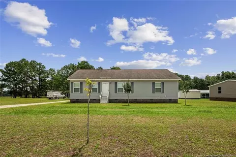 14147 Nc 72 Hwy E, Orrum, NC 28369