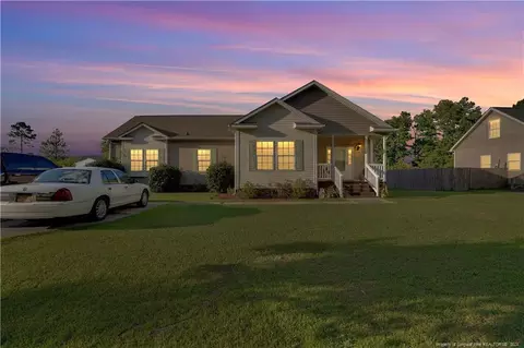 1101 Oakland Rd, Saint Pauls, NC 28384