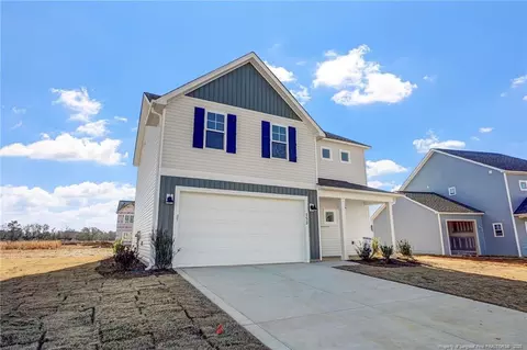 152 Lucky Ln, Raeford, NC 28376