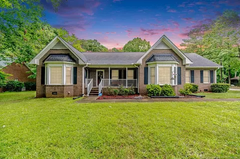 381 Doe Run Dr, Sanford, NC 27330