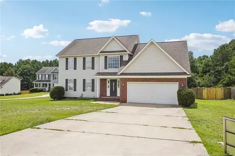 172 Checkmate Ct, Cameron, NC 28326