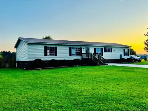 3221 Moss Neck Rd, Pembroke, NC 28372