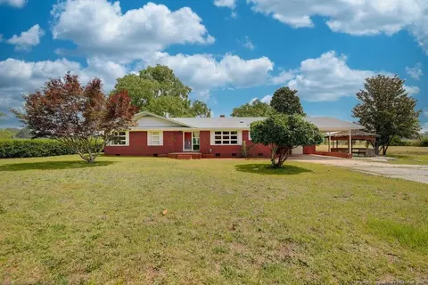 7200 Deep Branch Rd, Pembroke, NC 28372