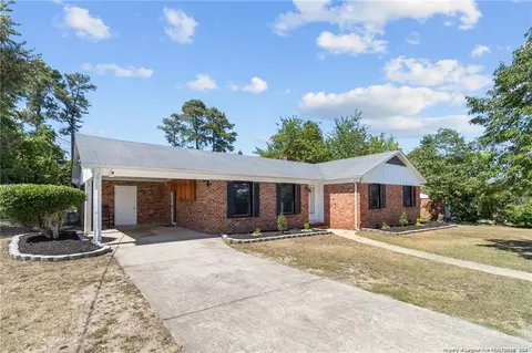 617 Welsh Pl, Fayetteville, NC 28303
