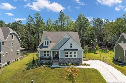 129 Plantation Dr, Southern Pines, NC 28387