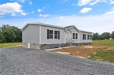 829 Loop Rd, Bunnlevel, NC 28323 photo 2