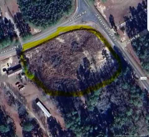 8565 E Reeves Bridge Rd, Linden, NC 28356