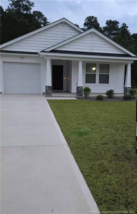 789 Conductor Ct, Vass, NC 28394