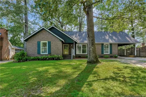 3710 Berkley Ln, Lumberton, NC 28360