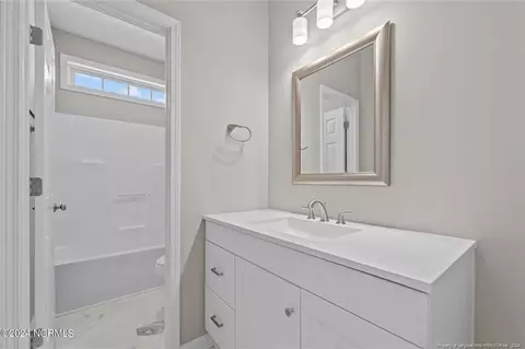 Bath - 550 W Denny Ave, Pinebluff, NC 28373 photo 2 of 2