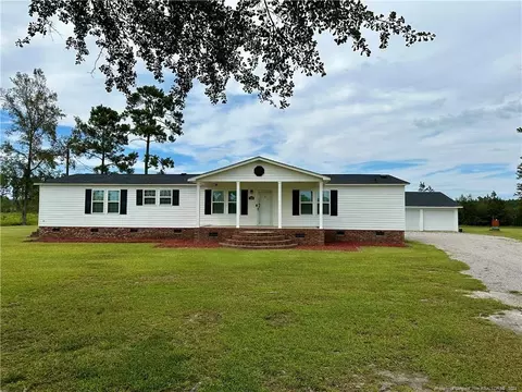 459 Nye Rd, Lumberton, NC 28358