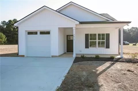 3615 Sivertsen Rd, Autryville, NC 28318