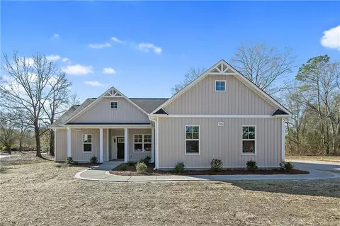 5356 Chickenfoot Rd, Fayetteville, NC 28306