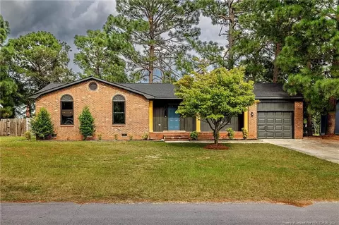 2039 Windlock Dr, Fayetteville, NC 28304