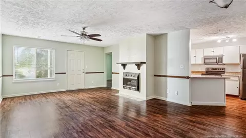 3355 Galleria Dr #7, Fayetteville, NC 28303