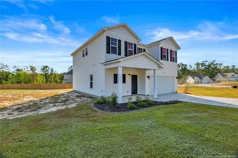 64 Onslow Ct, Spring Lake, NC 28390