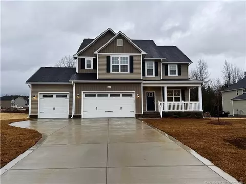 805 Twin Leaf Ct, Cameron, NC 28326