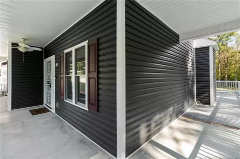 Exterior - 451 Senter Ln, Bunnlevel, NC 28323 photo 7 of 10