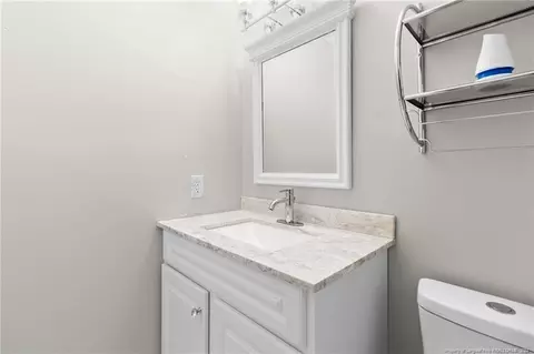 Bath - 451 Senter Ln, Bunnlevel, NC 28323 photo 7 of 12
