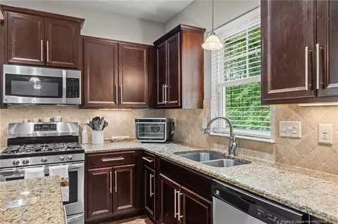 32 Waterside Cir, Spring Lake, NC 28390 photo 16
