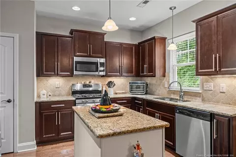 32 Waterside Cir, Spring Lake, NC 28390 photo 14