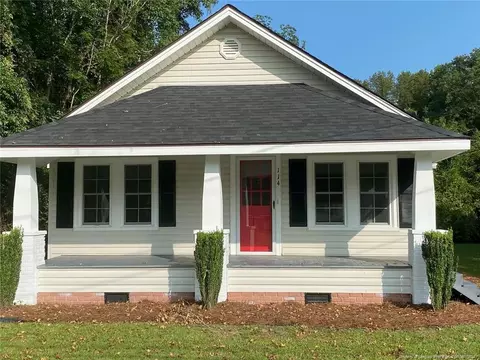 114 Whiteville Rd, Bladenboro, NC 28320