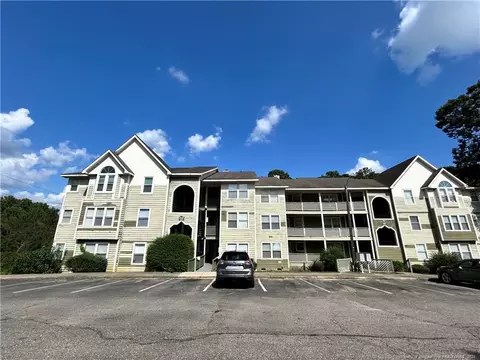 962 Stewarts Creek Dr #7, Fayetteville, NC 28314