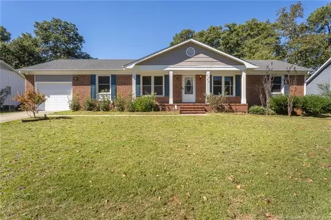 2050 Lothbury Dr, Fayetteville, NC 28304