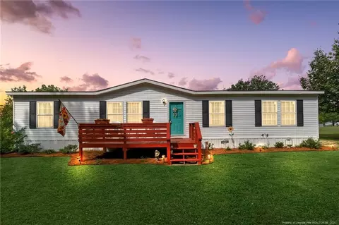 5036 Loadstone St, Wade, NC 28395