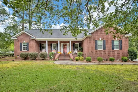 4208 Cricklewood St, Lumberton, NC 28358