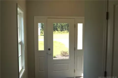 77 Knotts Berry Rd, Bunnlevel, NC 28323 photo 3