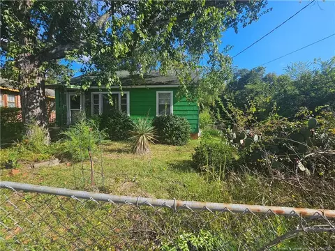 217 Campbell Ave, Fayetteville, NC 28301