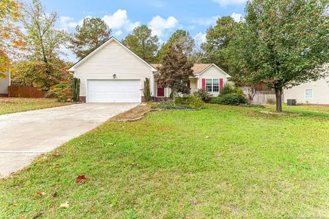 1810 Ponderosa Trl, Cameron, NC 28326