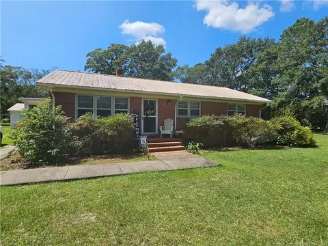 248 Pine View Dr, Evergreen, NC 28438