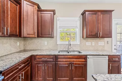 Kitchen - 59 Judiciary Ct, Cameron, NC 28326 photo 3 of 3