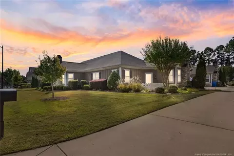 141 Nandina Ct, Fayetteville, NC 28311
